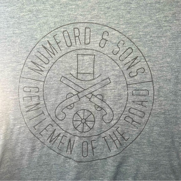 Mumford & Sons Gentlemen of the Road Band Tee Shirt Concert Tee Womenβs Size S/M - Picture 3 of 6